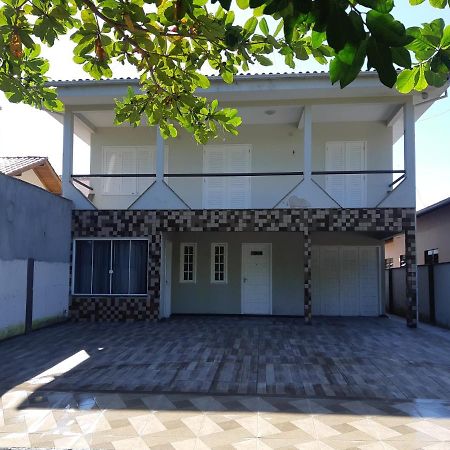Quartos Em Casa Na Beira Da Lagoa Hotel Laguna Exterior foto